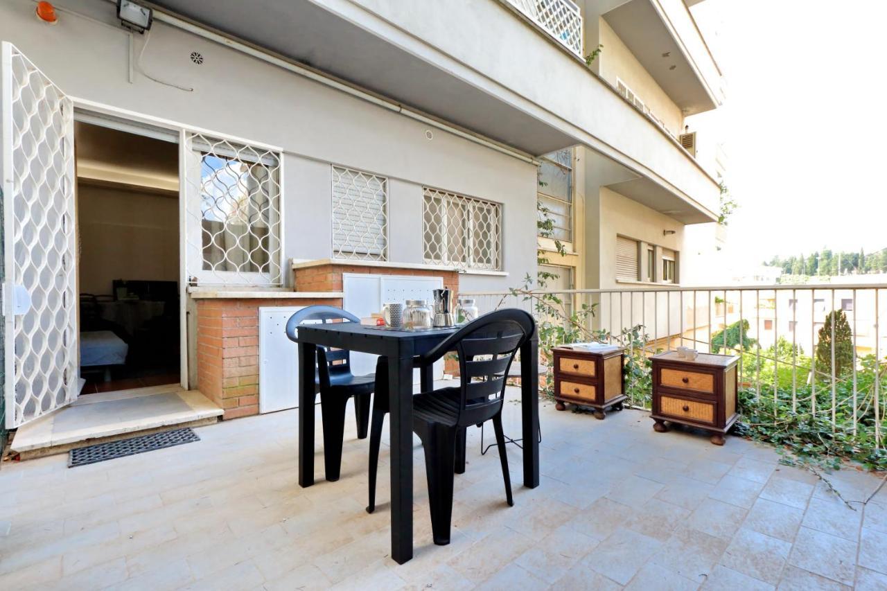 רומא Tito Livio Apartment מראה חיצוני תמונה